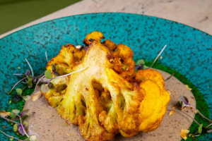 Receita veggie de couve-flor braseada